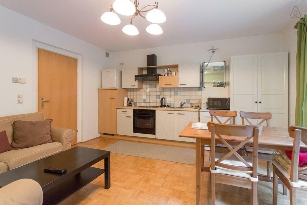Relaxing Terrace Apartment In Lively Area Wien Ngoại thất bức ảnh