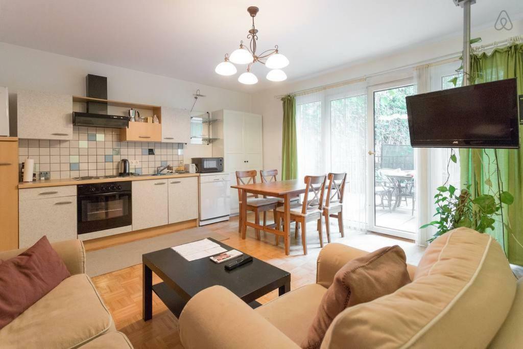 Relaxing Terrace Apartment In Lively Area Wien Ngoại thất bức ảnh